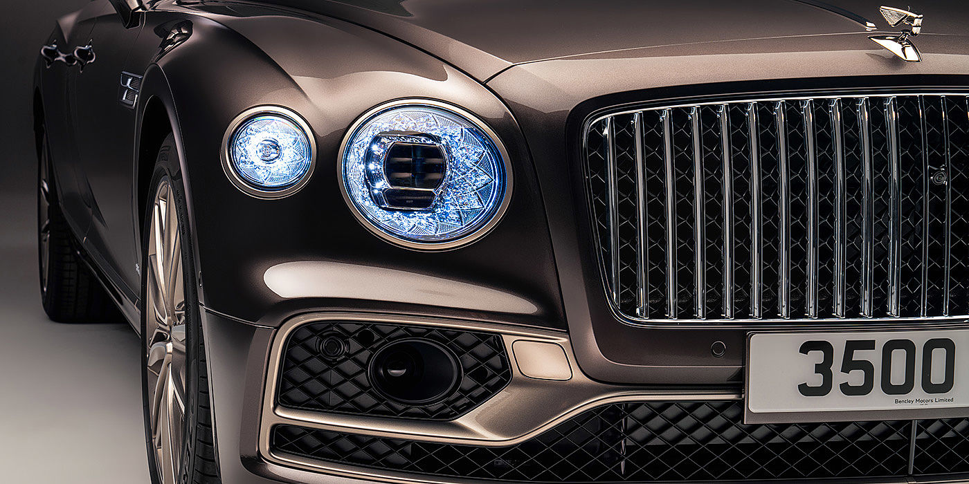 Bentley Padova Bentley Flying Spur Odyssean sedan front grille and illuminated led lamps with Brodgar brown paint